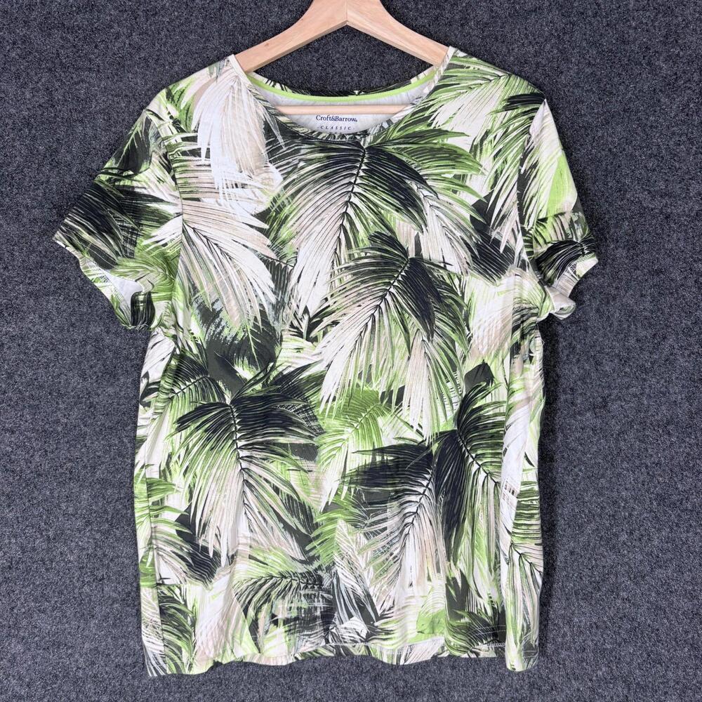 Croft & Barrow T-Shirt Women XL Green Floral Short Sleeve Round Neck Classic Tee